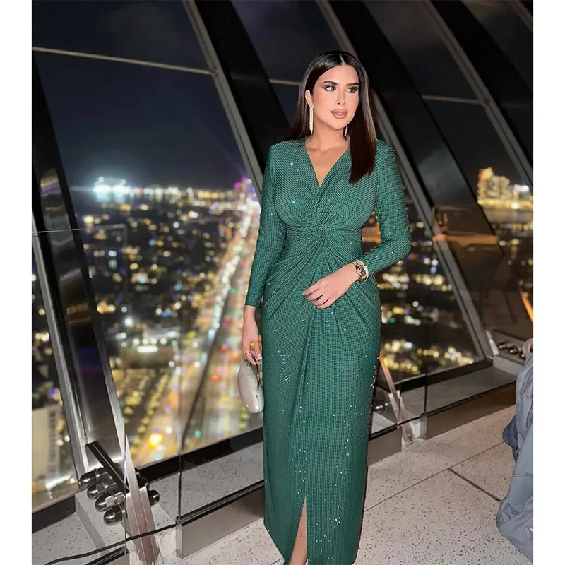 Elegant Green Evening Dresses V Neck Long Sleeves Muslim Prom Dress Front Split Glitter Special Occasion Formal Dress for Women