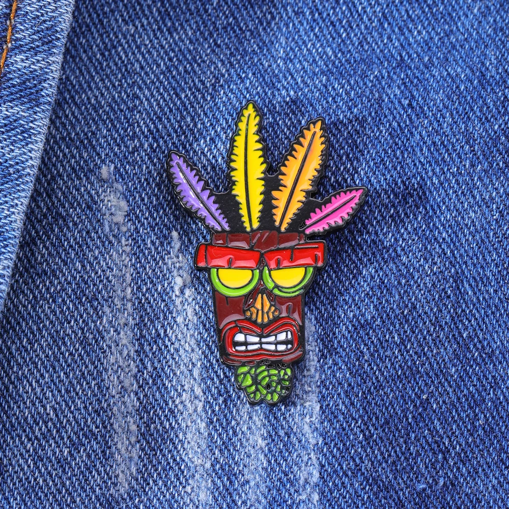 Colorful Crash Bandicoot AKU Mask Enamel Pins Skull Totem Metal Brooches For Gaming Peripherals Man Women Jacket Backpack Gift