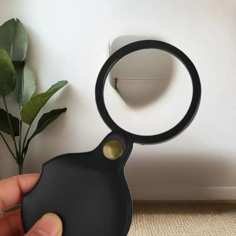 Lupa de joias portátil compacta com mini ampliação de 8X, usada em estojo de couro dobrável, disponível em opções de 50/60/70MM