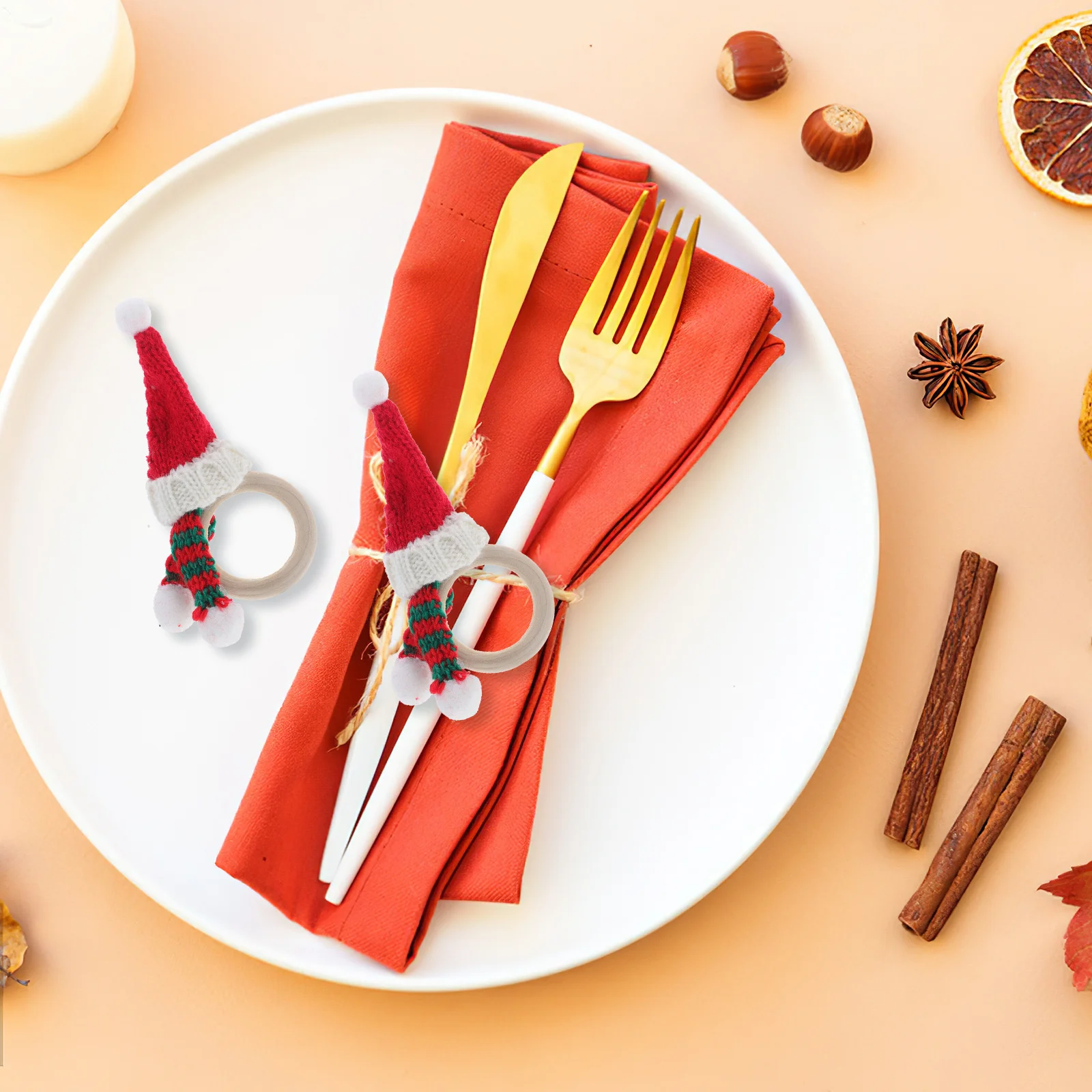 

4Pcs Christmas Hat Napkin Rings Elegant Holiday Table Decor Xmas Party Accessories Christmas Napkin Rings Xmas Serviette Buckle