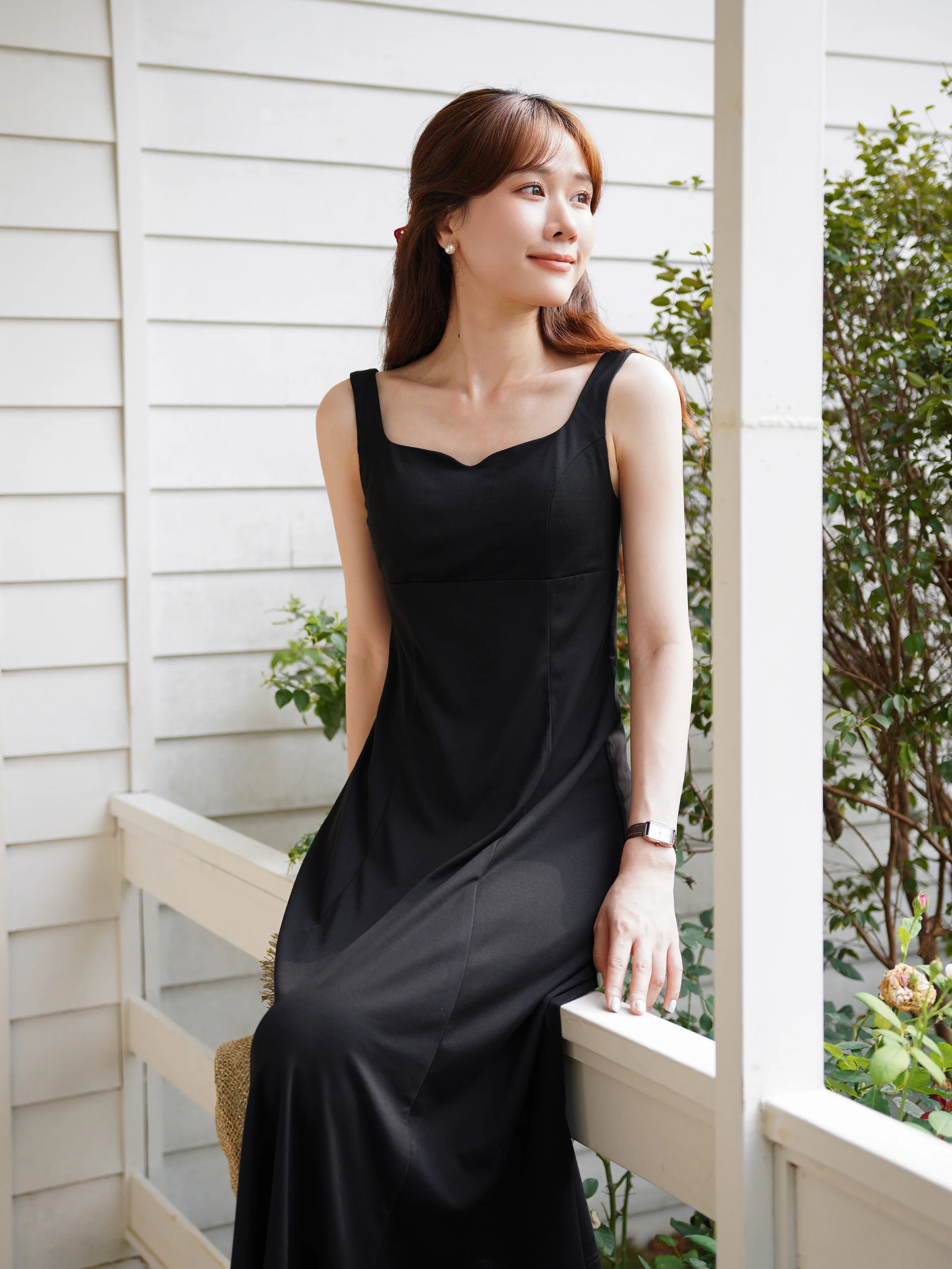 Elegant Sleeveless Dress Women Summer Heart Neck Backless Fit A-Line Midi Sundress Stretchy Hepburn Spaghetti Strap Party Outfit