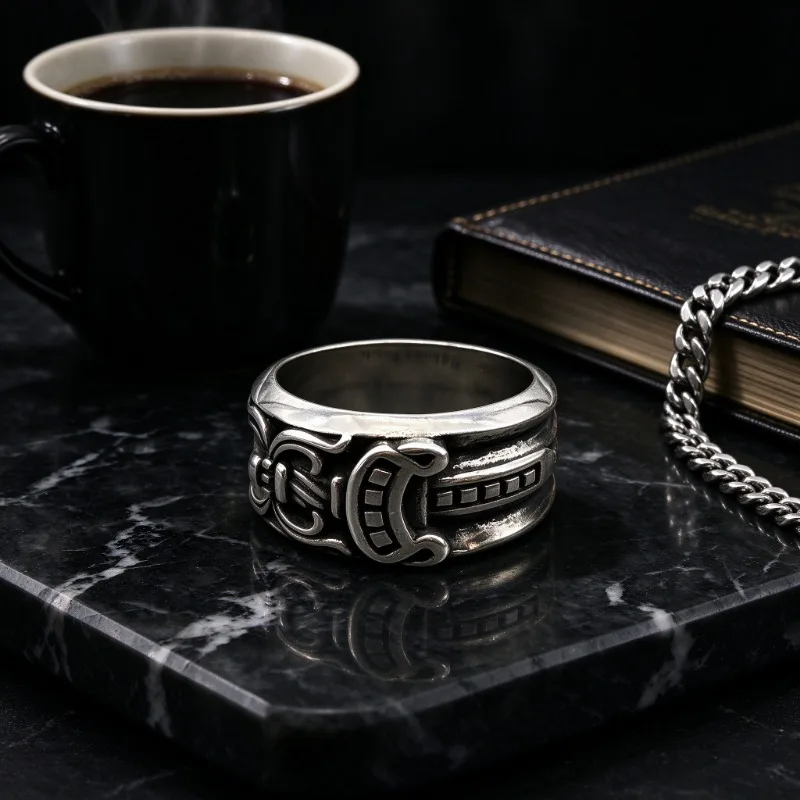 Men Women Gothic Engraved Cross Ring, Vintage Matte Metal Band Ring, Punk Street Hip Hop Style Statement Jewelry, Daily Matching Finger Accessory, Trendy Ornament for Party Dating, Nice Gift for Family Friends