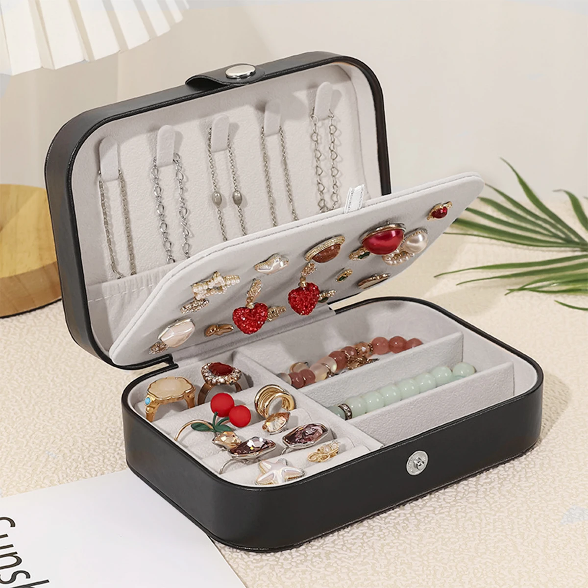 

1Pcs Portable Jewelry Storage Box Travel Organizer Jewelry Case Leather Storage Earrings Necklace Ring Jewelry Organizer Display
