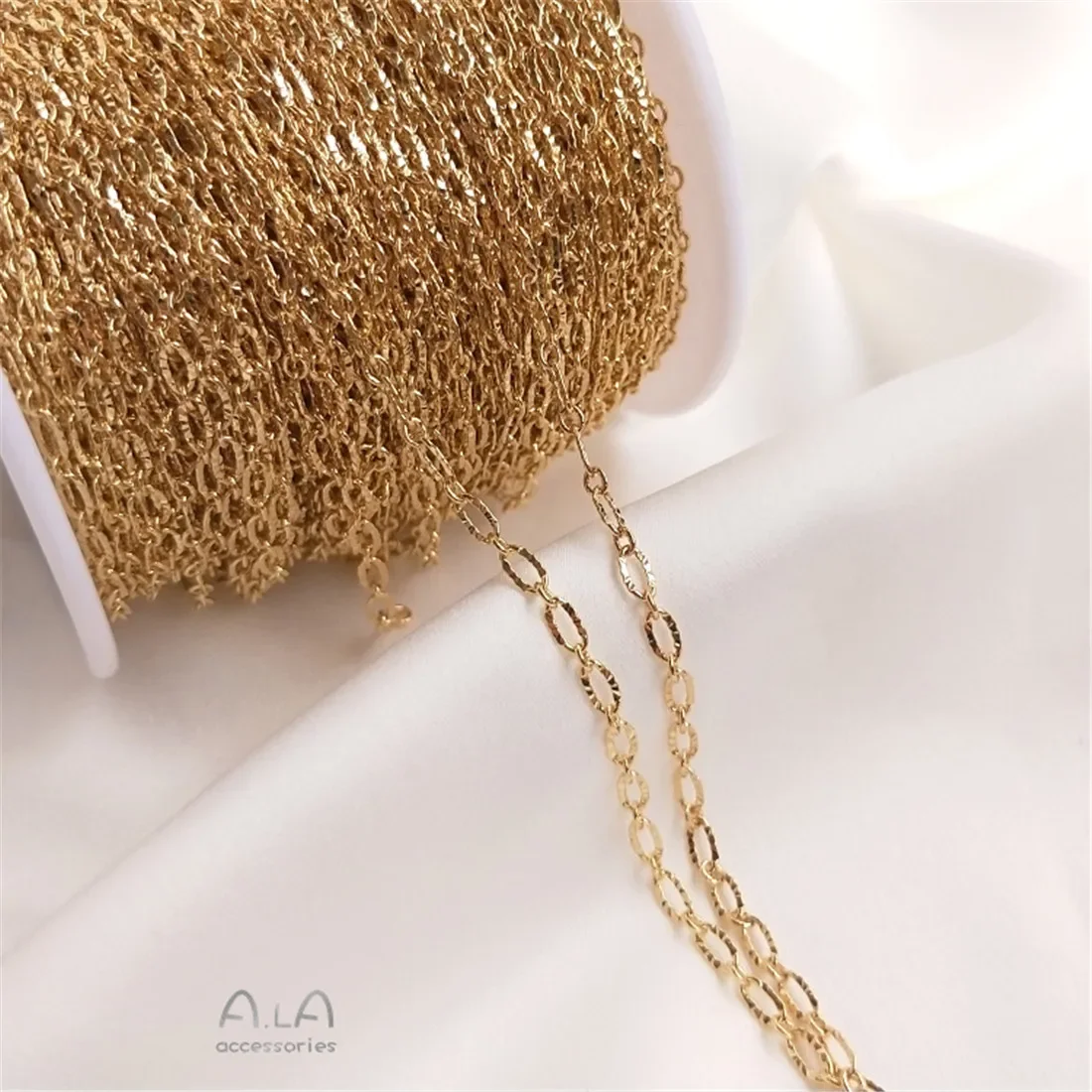 14K Gold-plated Embossed O-chain Flower Love Chain Pattern Long O-chain Diy Jewelry Chain Loose Chain B604