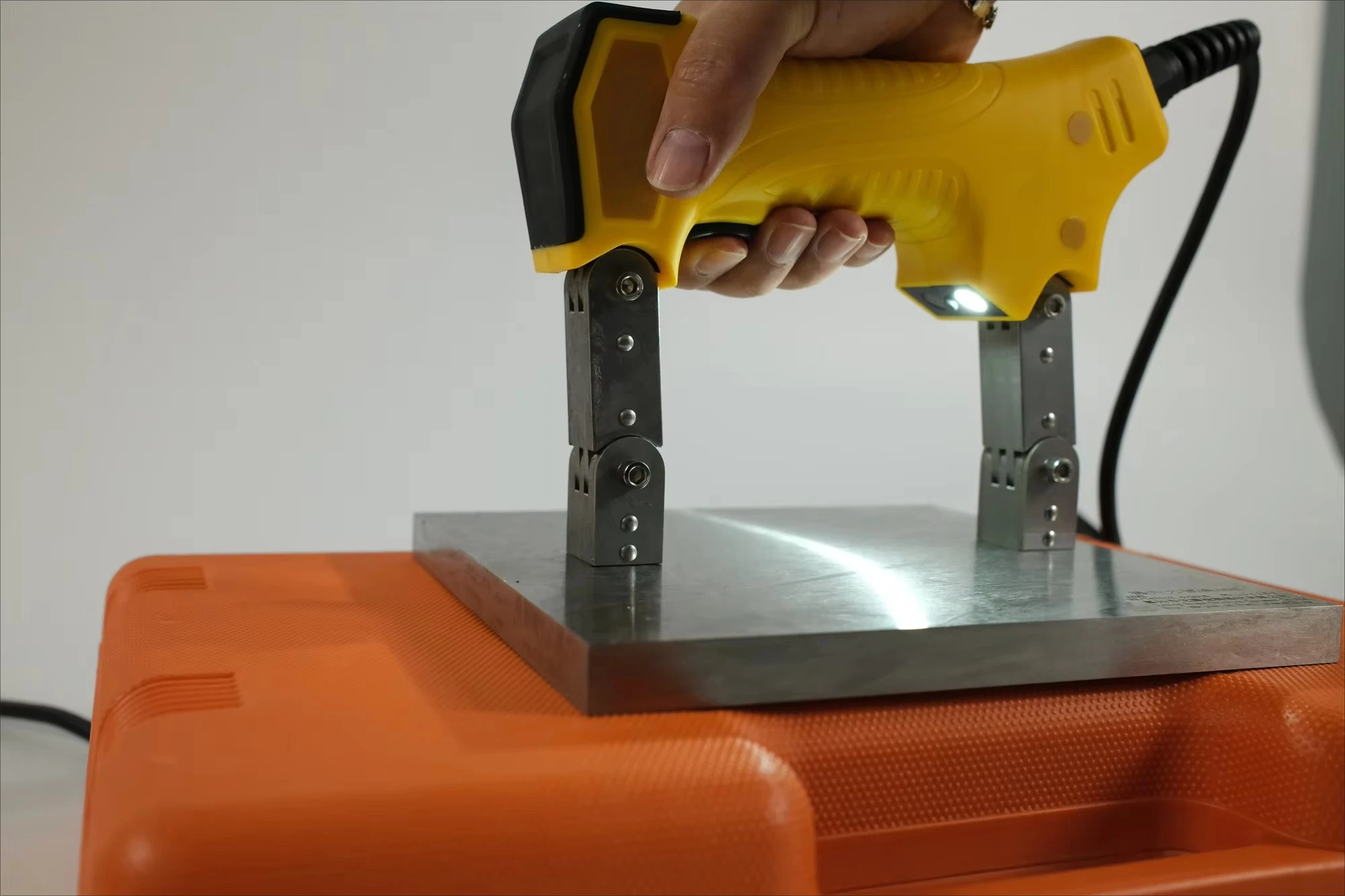Manufacturers Direct Selling Powder Portable Magnetic Particle Flaw