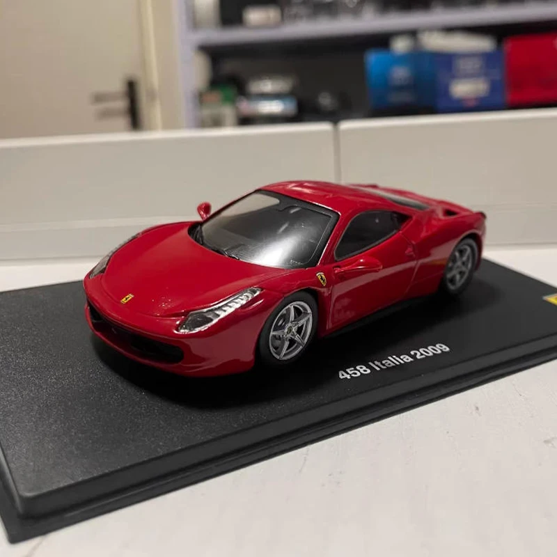 

Литая под давлением оригинальная модель из сплава в масштабе 1:43, 458, Italia, имитация классического украшения, коллекция сувениров для хобби, статический дисплей