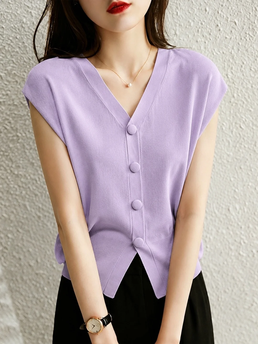 Korean Style Pure Color Versatile V-Neck Knitwear Single Button Fashionable Age-Defying Top Women's Fashion Autumn New Arrival