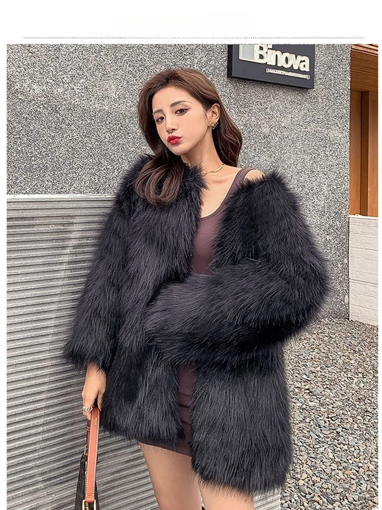

White Long Faux Fur Coat Women Autumn Winter Large Jacket Overcoat Round neck Pockets Thick Coat Warm Jackets Maxi Coats