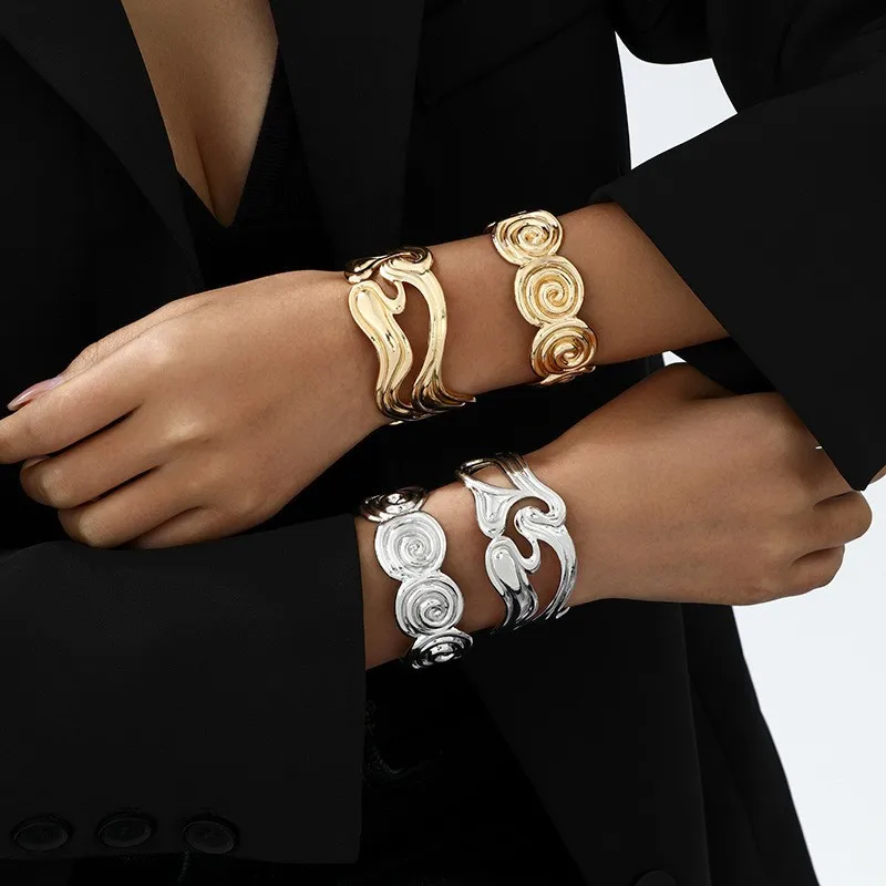 

Спиральный браслет из цинкового сплава для женщин, роскошный высококачественный браслет с витыми звеньями, элегантное модное украшение для запястья