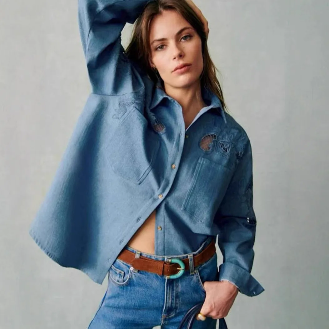 Sezanes 2025 shirt fashion summer new retro embroidery splicing lace hollow commuter hundred loose long-sleeved T-shirt