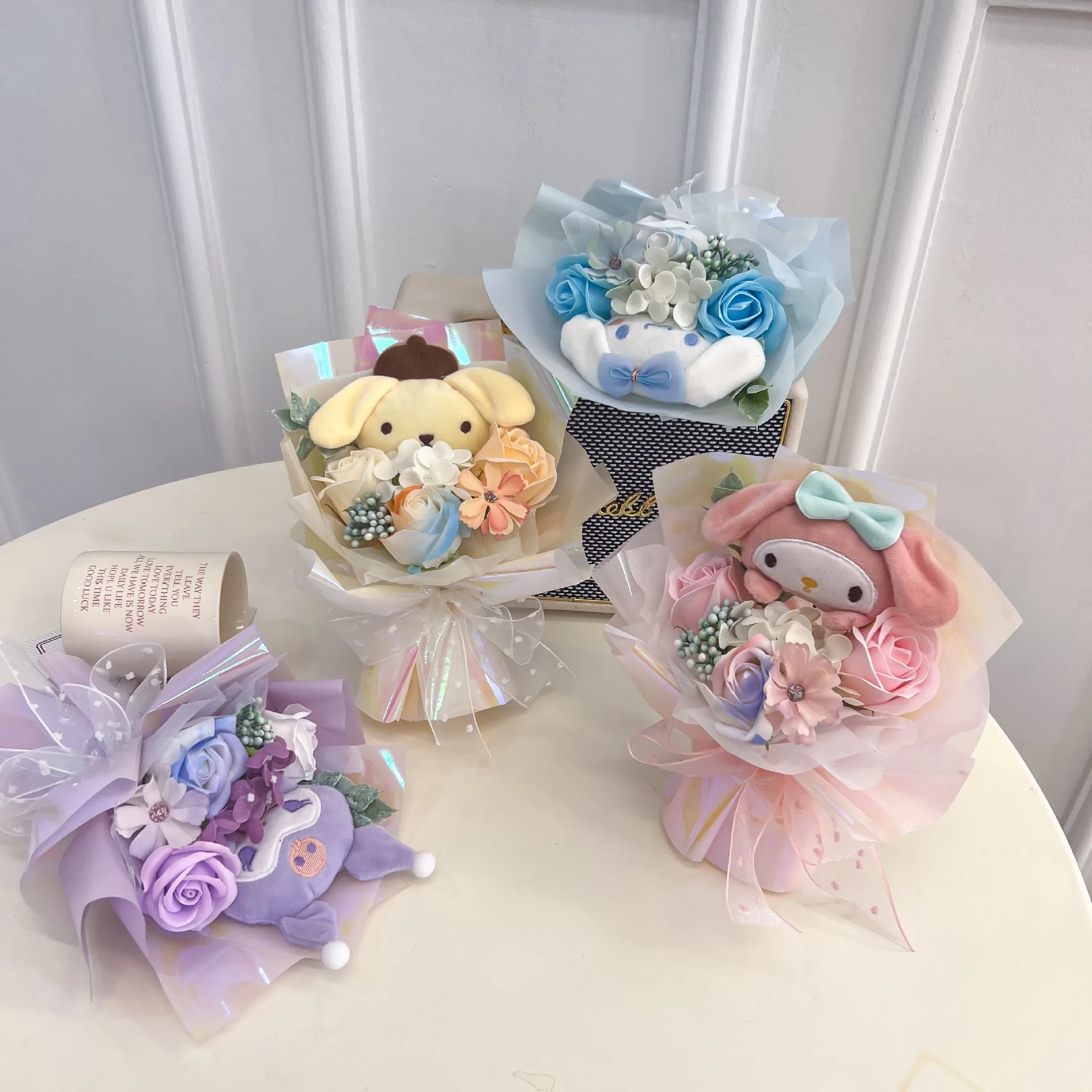 Cinnamoroll Doll Flower Bouquet with Box Sanrio Kuromi Mymelody Hello Kitty Doll Plush Toys Valentinegirls Girl Birthday Gifts