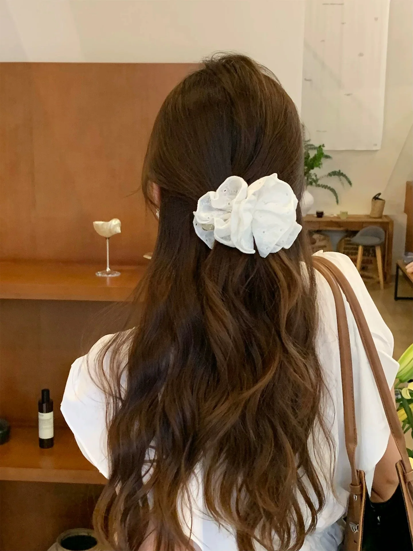 presilha-de-cabelo-feminina-elegante-com-renda-e-flor-estilo-nuvem-presilha-vertical-de-luxo-novidade-2025-acessorio-de-c
