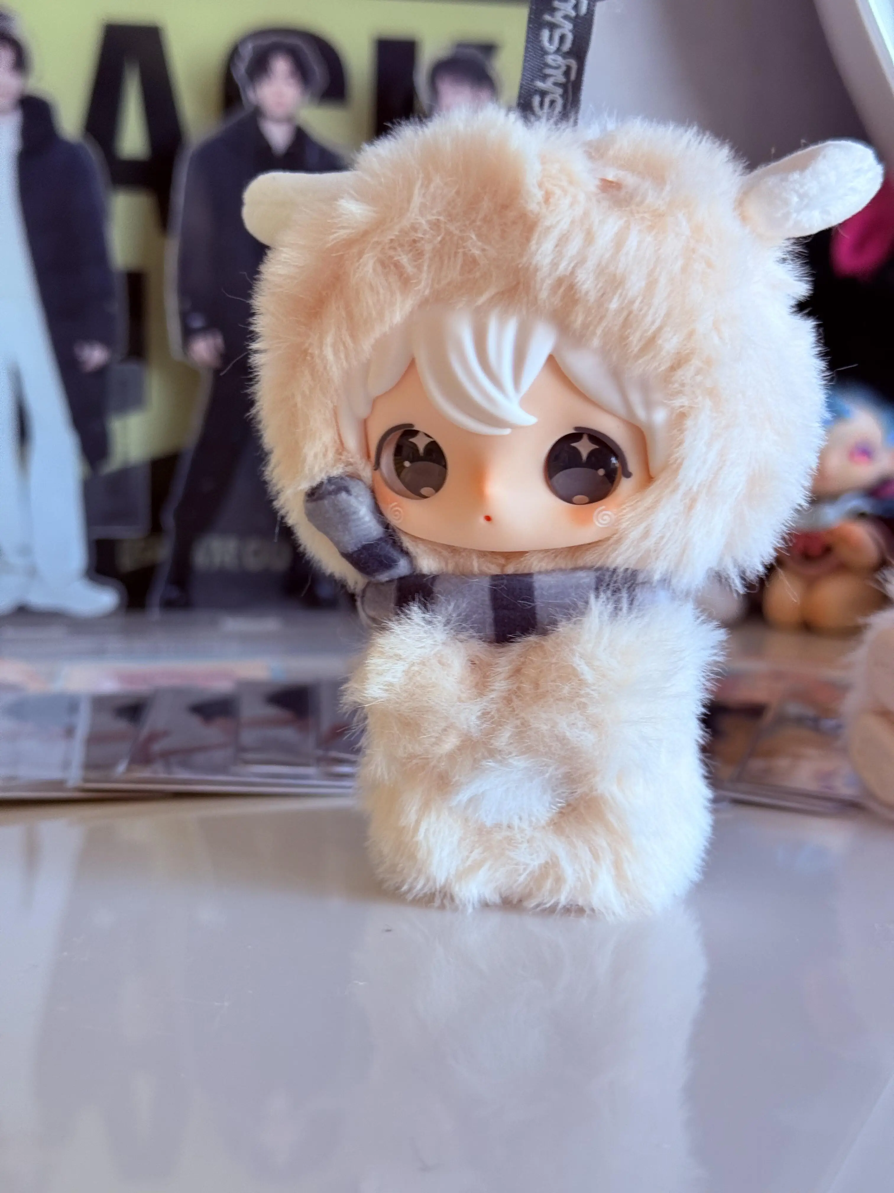 In stock V2 TXN Rabbit Shyshy Little You Series Blind Box Cute