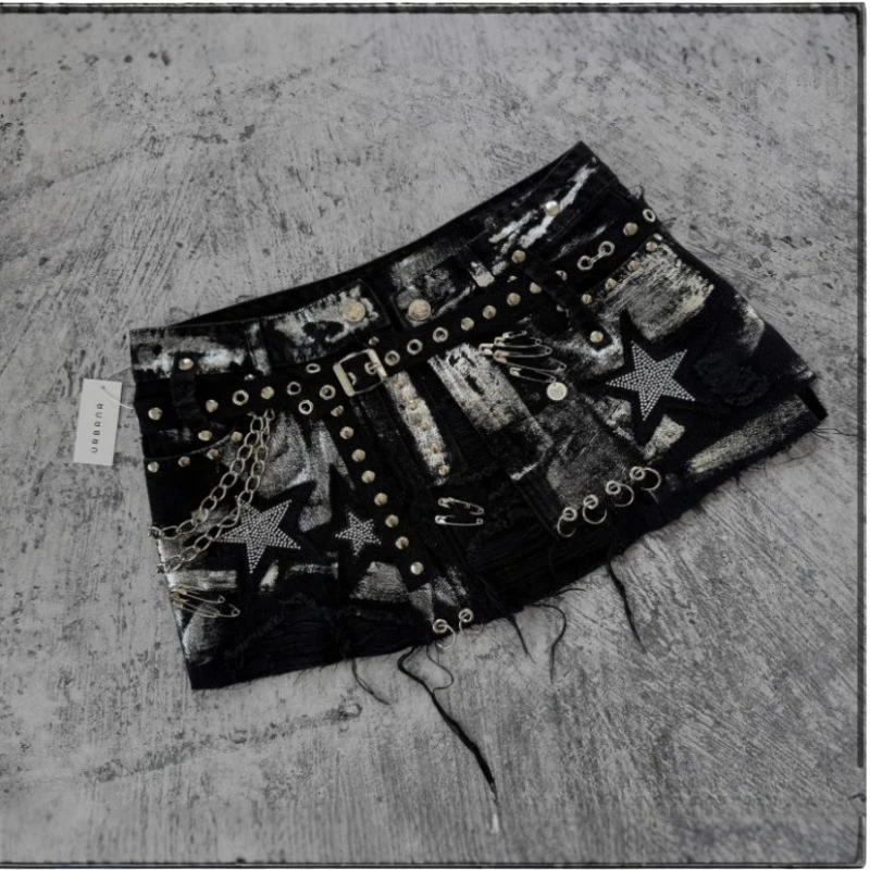 

Y2K Embroidered Denim Skirt Dancewear Sexy Cowboy Mini Skirt with Exquisite Embroidery Trendy Aesthetic Streetwear for Women