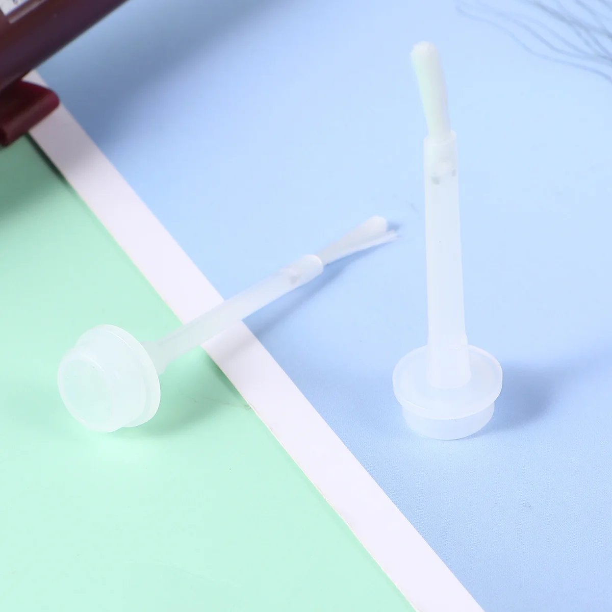 

1Set Durable Safe Nail Dipping Powder Liquid Brushes Replaceable White Brush for Polish Replacement Liquid Brush