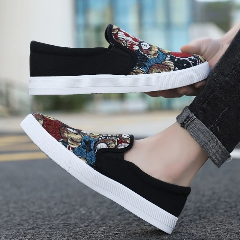 Casual Shoes for Men Printing Summer Sneakers Slip-on Round Toe Classic Original Legitimate Cheap Liquidation Low Price Man Shoe