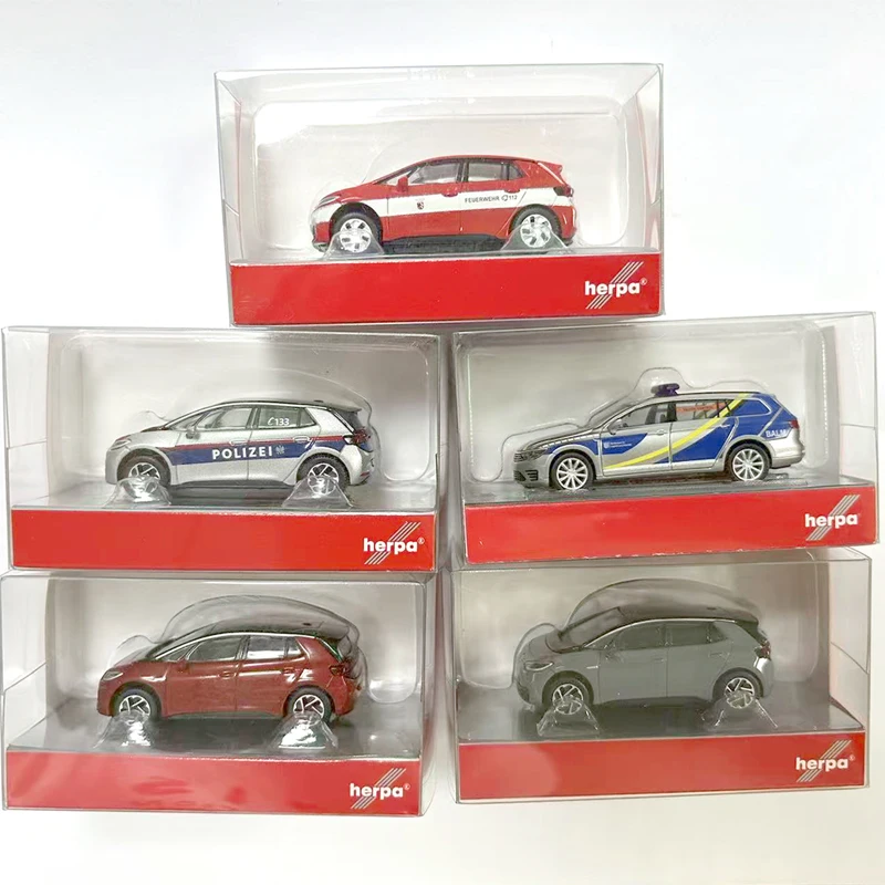 

Herpa Volkswagen vintage cars and police cars 1:87 Scale Model Plastic Collectible Gift