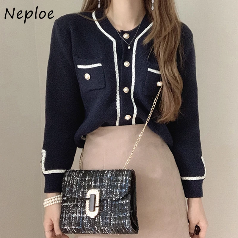 Neploe 2024 Autumn Chic Pearl Button Sweaters Fashion Simple Cardigans Women O-neck Casual All-match Double Pockets Coat 1G715