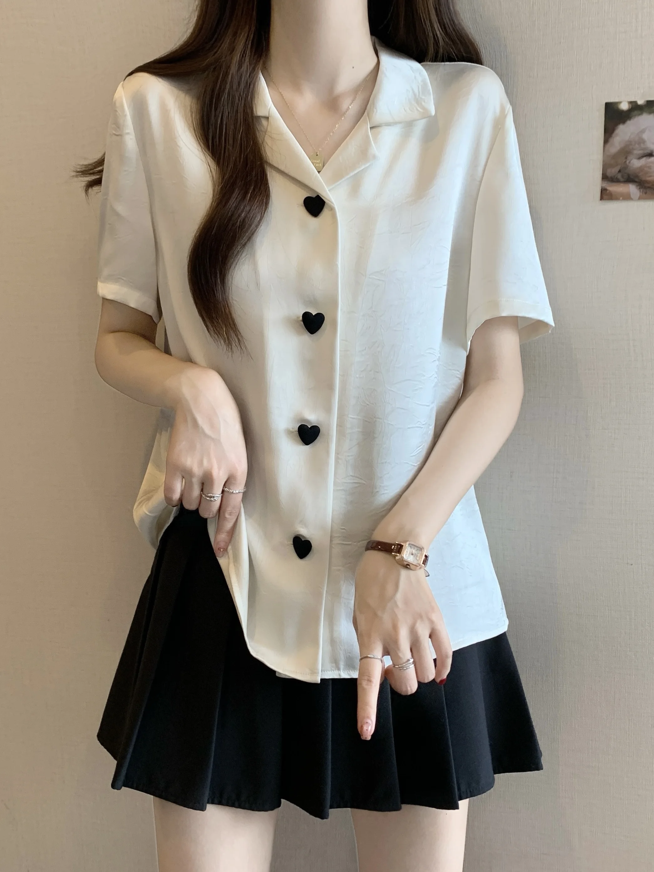 

Женская футболка больших размеров с коротким рукавом, летняя, свободного кроя, с элегантным дизайном, в корейском стиле, для повседневной носки, из полиэфирного волокна, для офиса и отдыха.