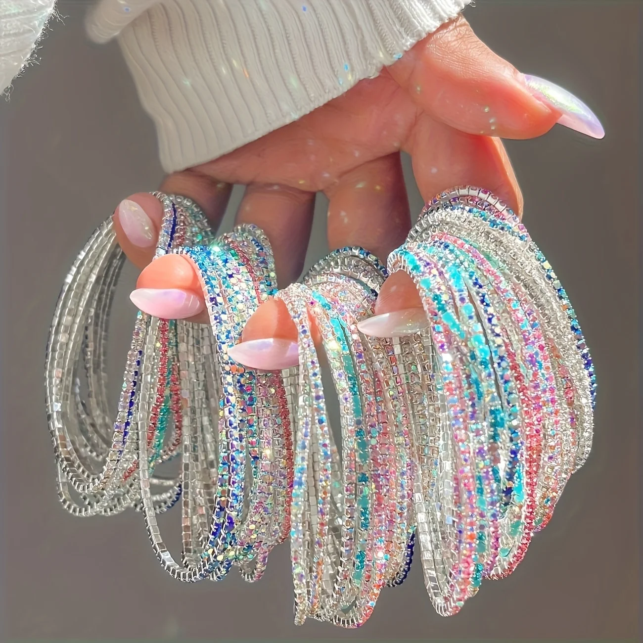 

20Pcs/Lot Fashion Shining Bracelet Stack Exquisite Rhinestone Elasticity Bracelet ﻿Bling Wristband Women Wedding Jewelry
