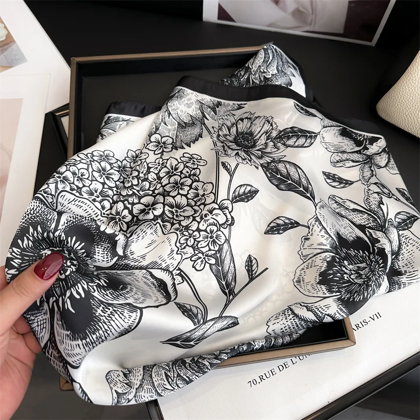 Black White Scarf 70X70cm Square Scarf Silk Scarf Classic Vintage Print Scarf Kerchief Popular Silk Scarves Bandanna Suit Scarf