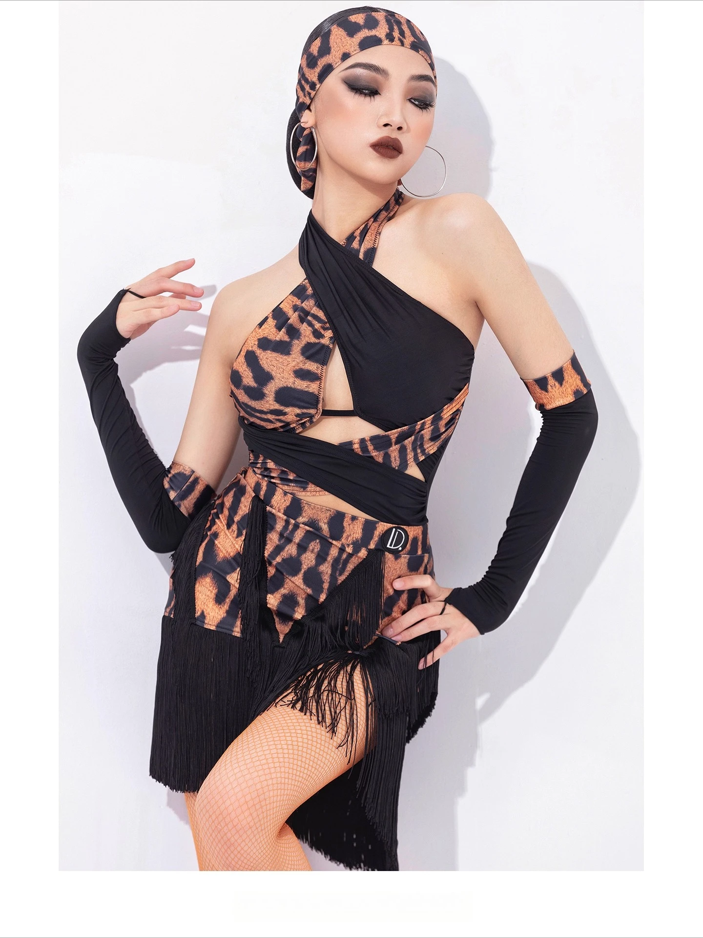 

UK Latin Dance Dress for Women,Leopard Print Sleeveless Cross Front Top with Fringe Skirt,Professional Practice&Performance Wear