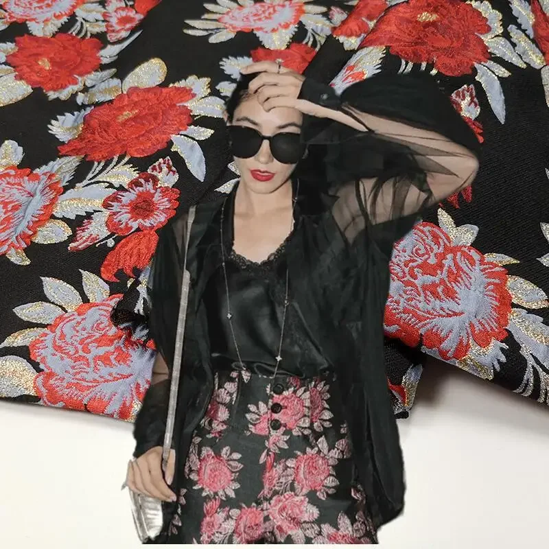 

European Relief Jacquard Gold Silk Brocade Fabric Three-dimensional for Dress Windbreaker Suit Clothing Material Sewing