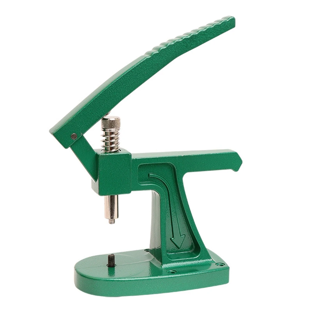 เครื่องมือกดนาฬิกาพร้อมชุดเครื่องมือเปลี่ยนแบตเตอรี่นาฬิกาและตัวตายที่เหมาะสมสําหรับการซ่อมแซมและแบตเตอรี่ตัวถอดนาฬิกาด้านหลังอย่างใกล้ชิด