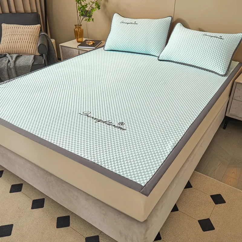 Ice Cool Mat Three Piece Set Summer Cool Silk Embroidery Massage Bed Sheet Fitted Sheet Air Conditioning Mat