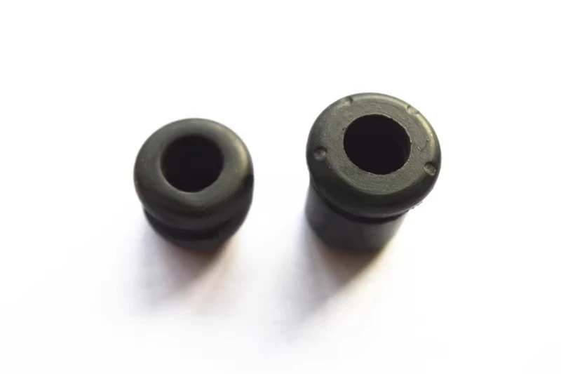 Suitable for Echo Kyoritsu CS-350T CS-350TES CS-350WES chain saw logging saw shock absorber rubber shock absorber sleeve