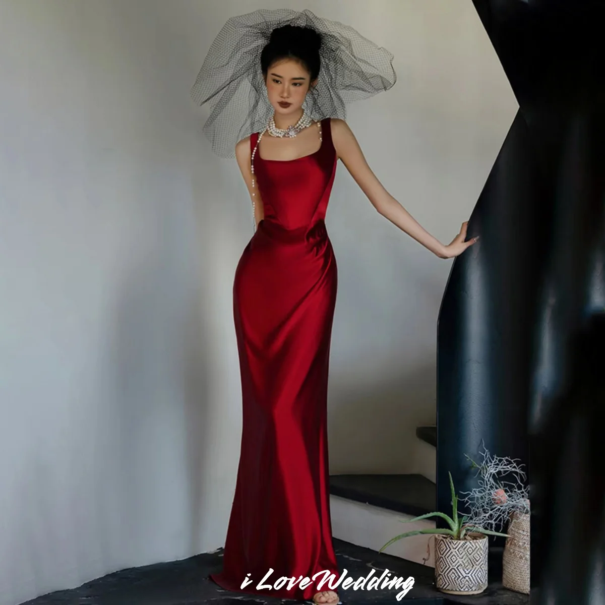 

Red Spaghetti Strap Evening Dresses 2025 Sexy Satin Sleeveless Floor-Length Mermaid Sweep Train Wedding Party Dress Customized