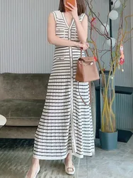 Fashion Brand Women Elegant Striped Knit Long Dress Chic Sleeveless V-neck Single-Breasted Robes Summer Female Knitting Dresses