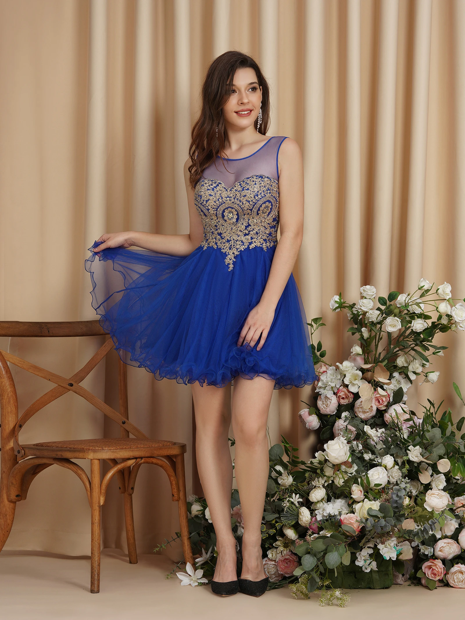 MisShow Royal Blue Tulle Short Cocktail Dresses Sleeveless Gold Lace Sequin Embroidery Party Dress Holiday Formal Evening Gown