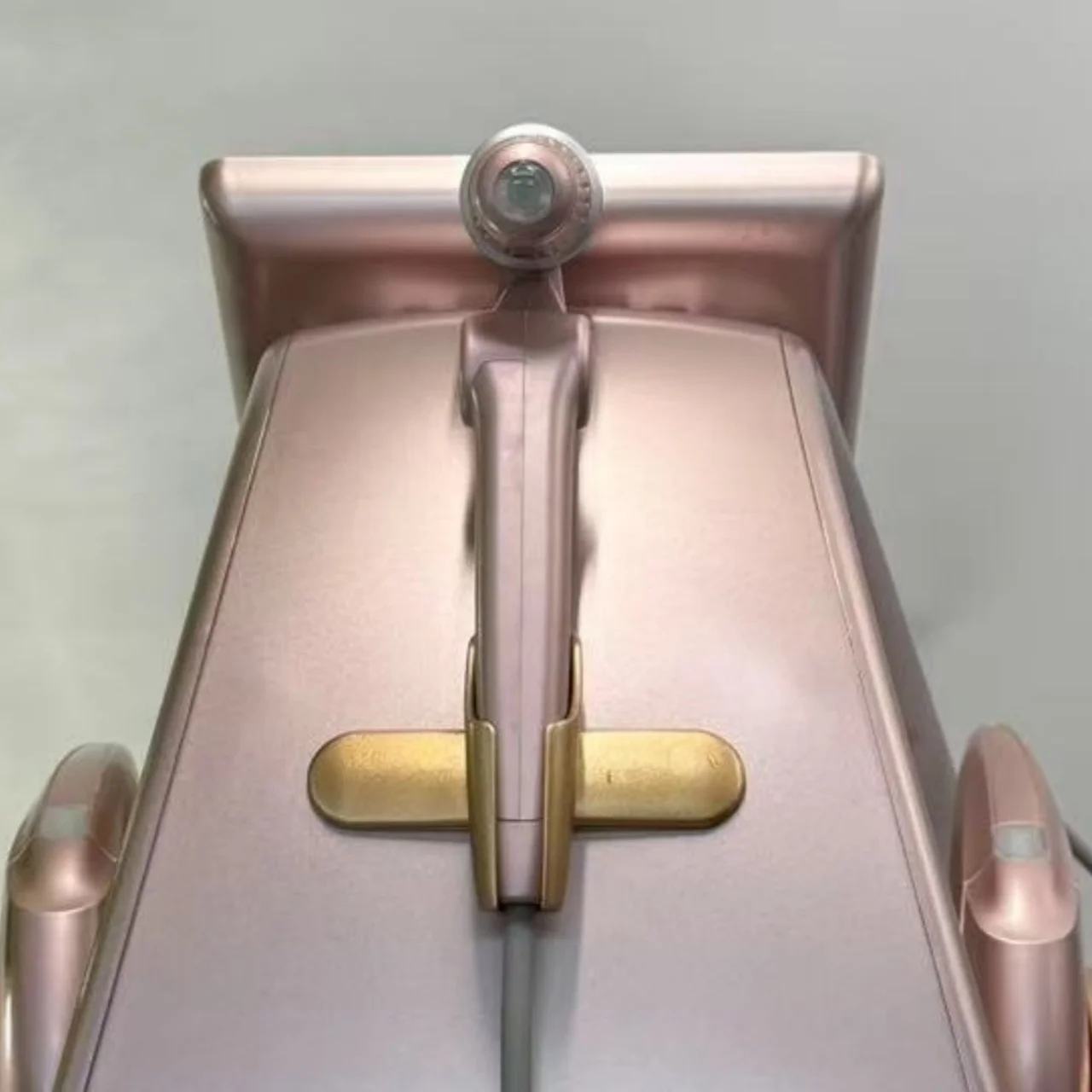 

Профессиональный портативный аппарат 12D "TT Double Lift для лифтинга лица и тела, подтяжки кожи, омоложения и укрепления