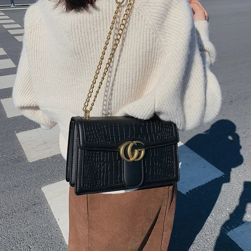 Designer style bag - 2025 hit bag, fashionable and trendy chain bag, classic and versatile crossbody bag, underarm bag