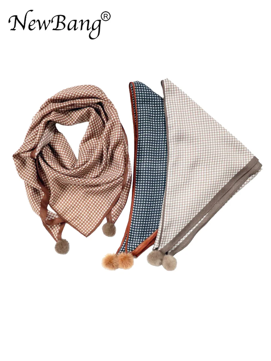 

New Fashion trangular scarves with pom- poms three colors