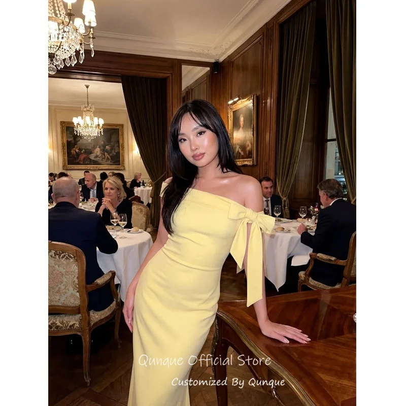 

Qunque Yellow Bow Evening Dresses Satin Asymmetric One Shoulder Robes De Soirée Modern Bodycon Vestidos Para Mujer Customized