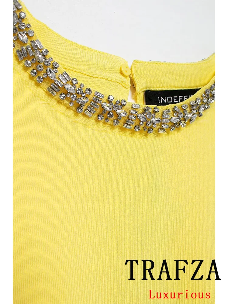 TRAFZA Vintage Chic Women Knitted T-Shirts Solid Short Sleeve Diamond O-Neck Top New Fashion 2024 Autumn Casual Vest Sweaters