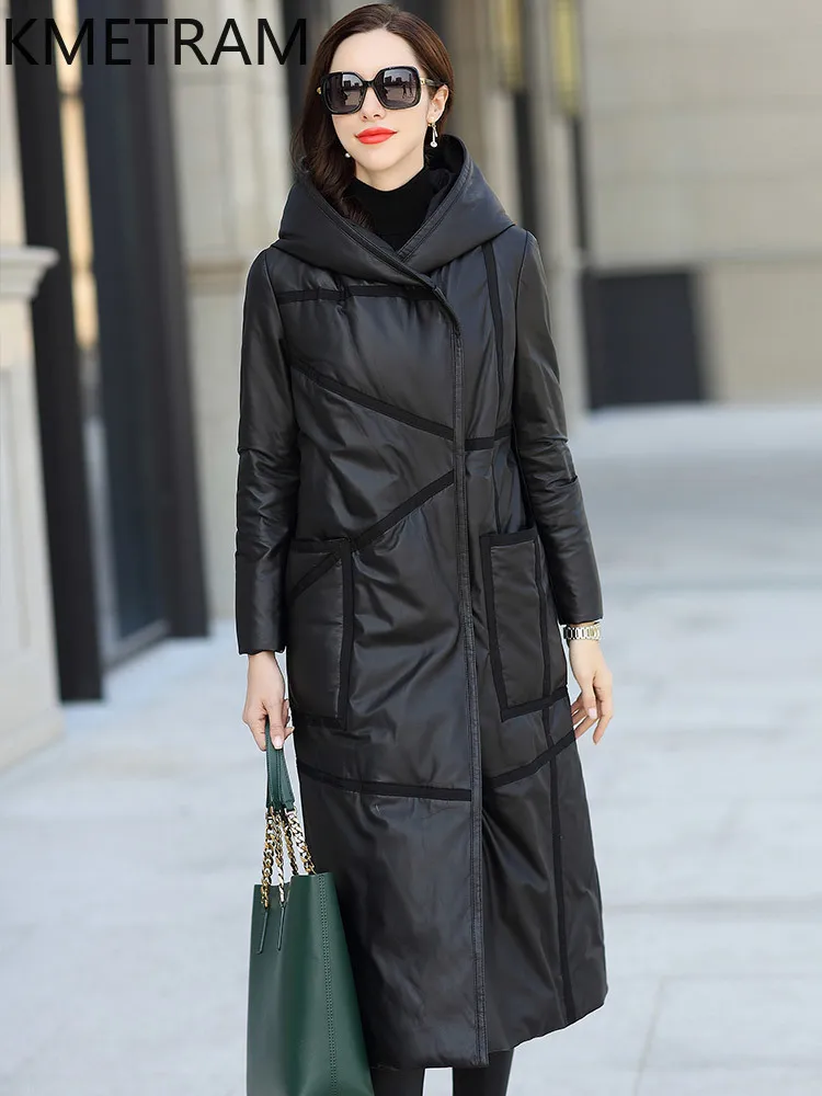 معطف جلد طبيعي من جلد الغنم الطبيعي من KMETRAM سترة بيضاء بطة أسفل بقلنسوة سوداء منتفخة ملابس نسائية شتوية طويلة 20257]