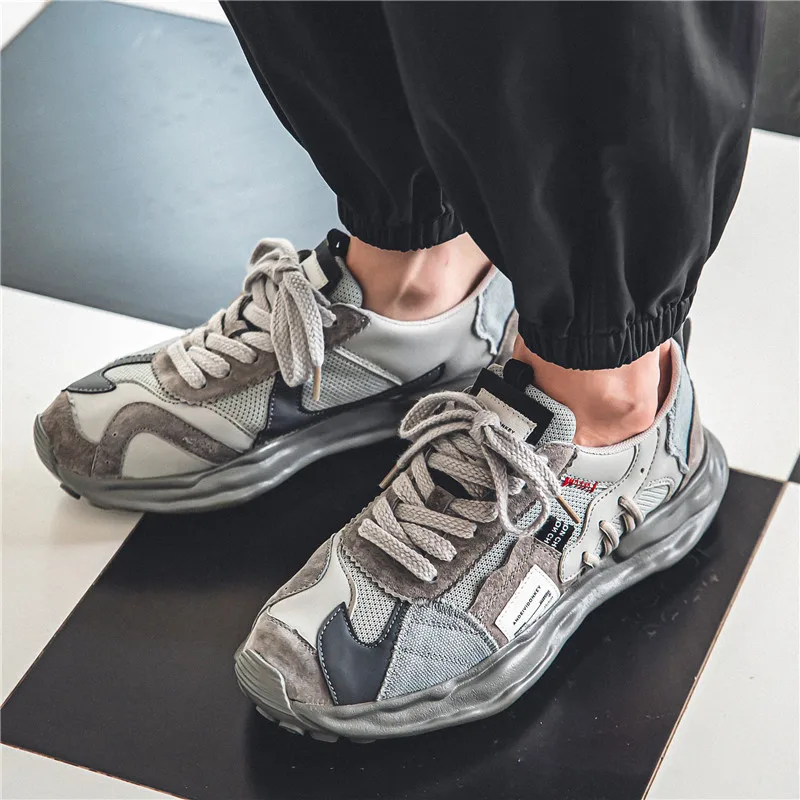 Retro Gray Sneakers Trendy Luxury Men Shoes Mesh Sport Fashion Shoe Walking 2023 Trend Comfortable Casual Running Shoes Sneaker