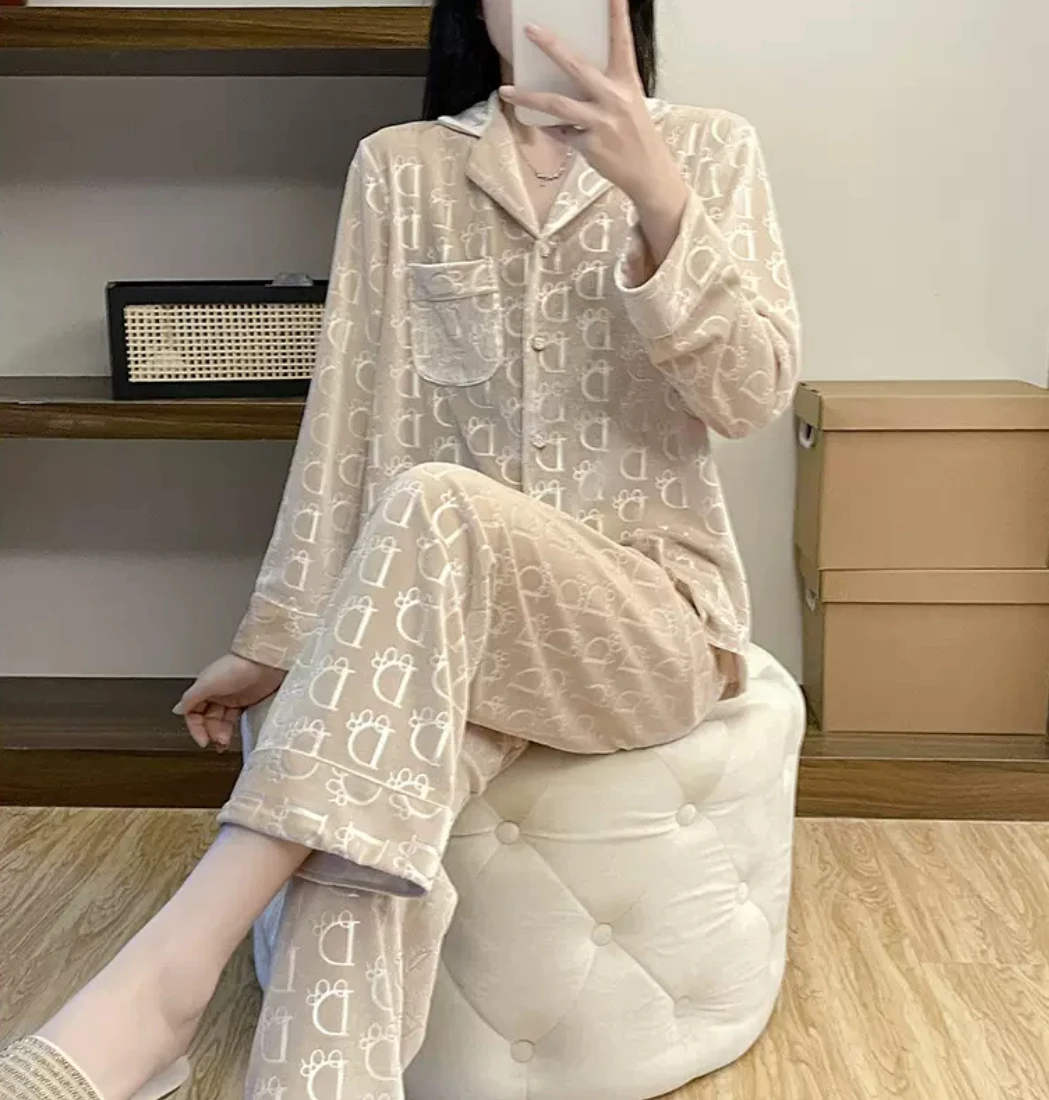 

Senior sense home clothing new spring and autumn winter pajamas female luxury long sleeve suit