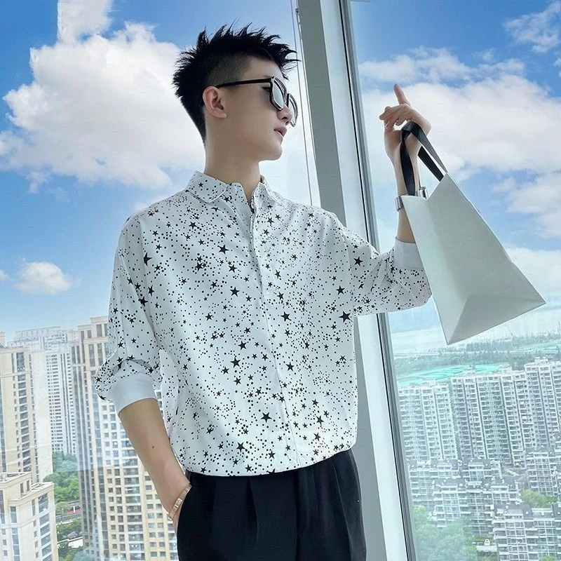 

Men's Star Print Short Sleeve Shirt Summer Casual Artistic Seven Quarter Sleeve Button Down Tops Loose Fit Beachwear