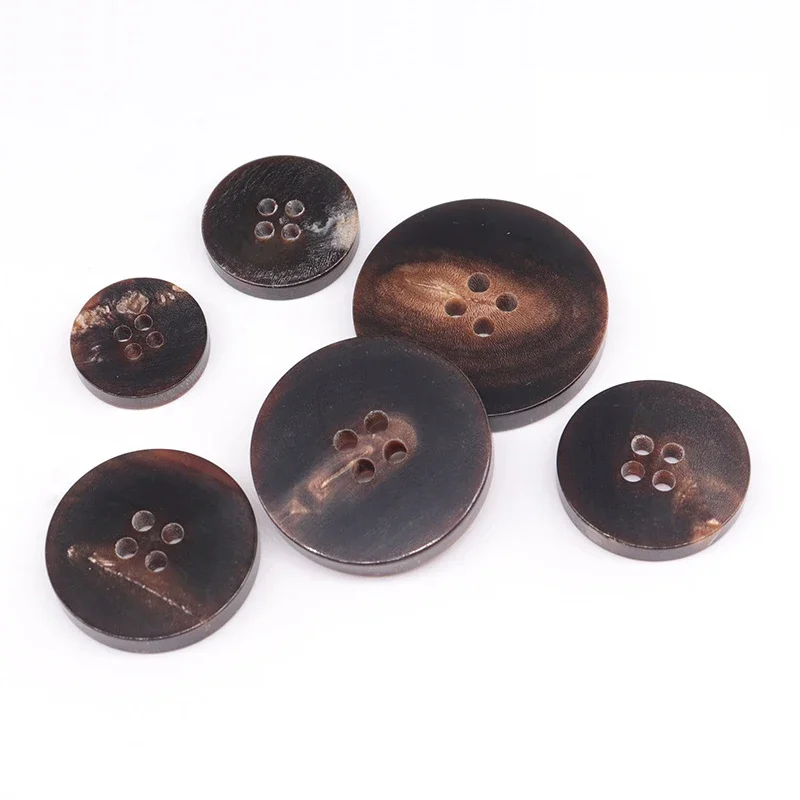 30Pcs/Set Flat Natural Horn Buttons Round 4-Holes Buckle for Clothing Sweater Coat DIY Sewing Vintage Decorations Real Button