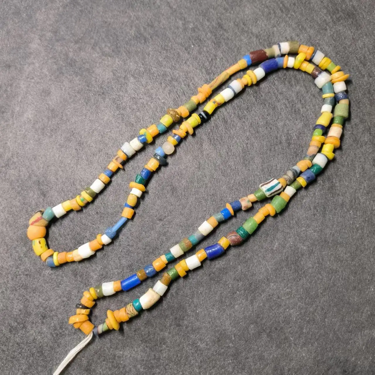 1pcs/lot Natural African Old Glass Bead String Thousands of years of traditional handmade spring and summer colors folk-custom