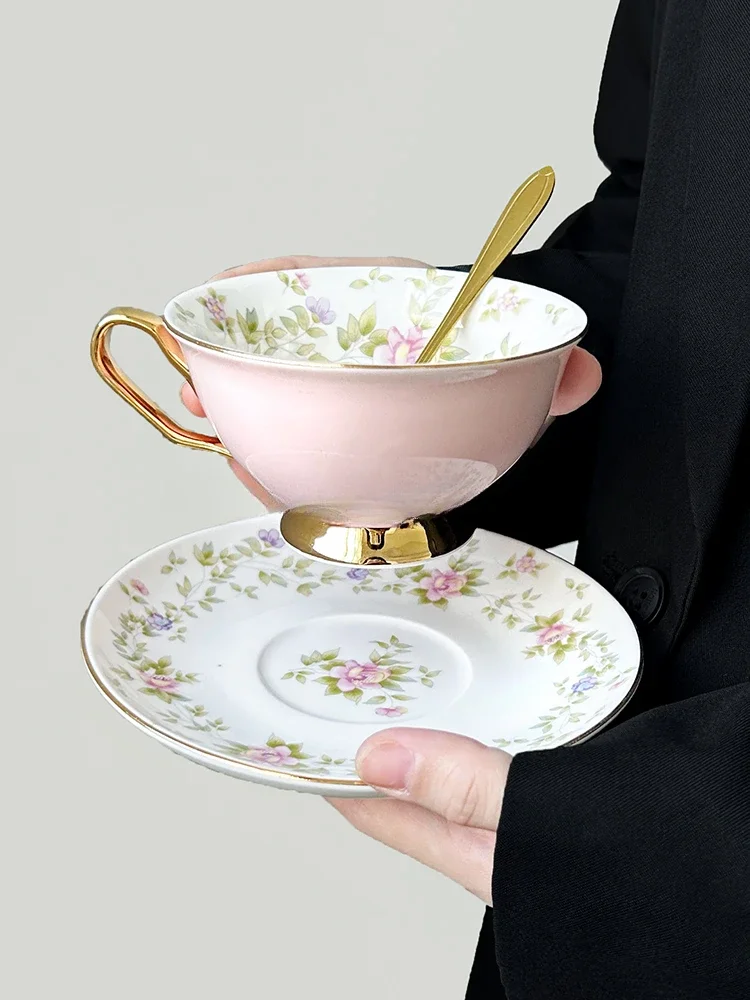 

Coffee Cup High-end Exquisite Afternoon Tea Set High-end Ceramic Mug High-value Cup and Saucer Set