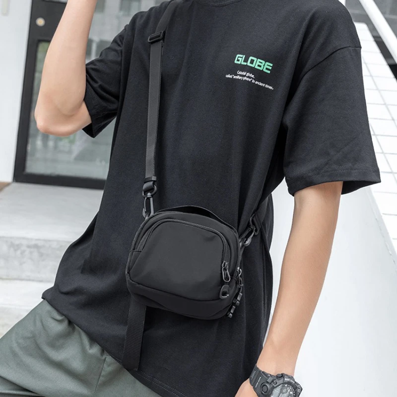 

Men's Shoulder Bag Slant Across Waterproof Leisure Simple Back Light Mobile Phone Storage Slant Across The Bag