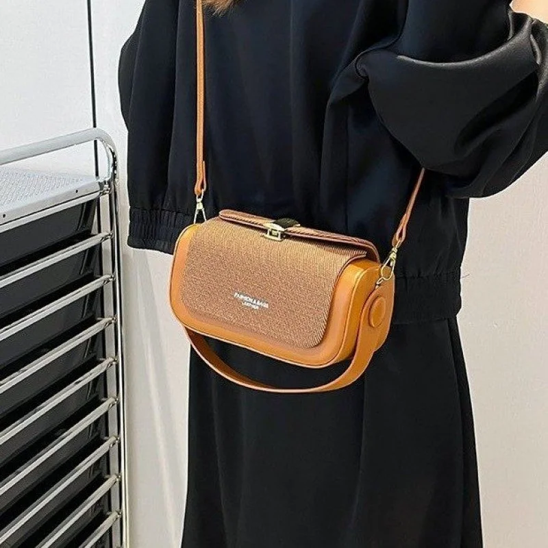 

Women's Stylish Crossbody Bag: Genuine Leather Shoulder Bag From Luxury Brand - Famous Designer Elegant