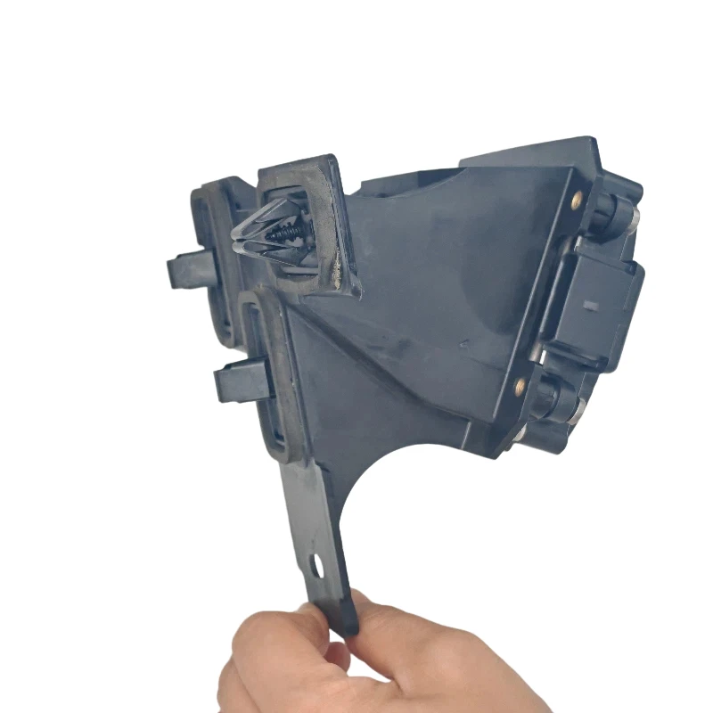 NB5T-14D453-BA suitable for the Ford Lincoln Taurus BSD Blind Spot Merging Assist BSM module NB5T14D453BA 1PCS