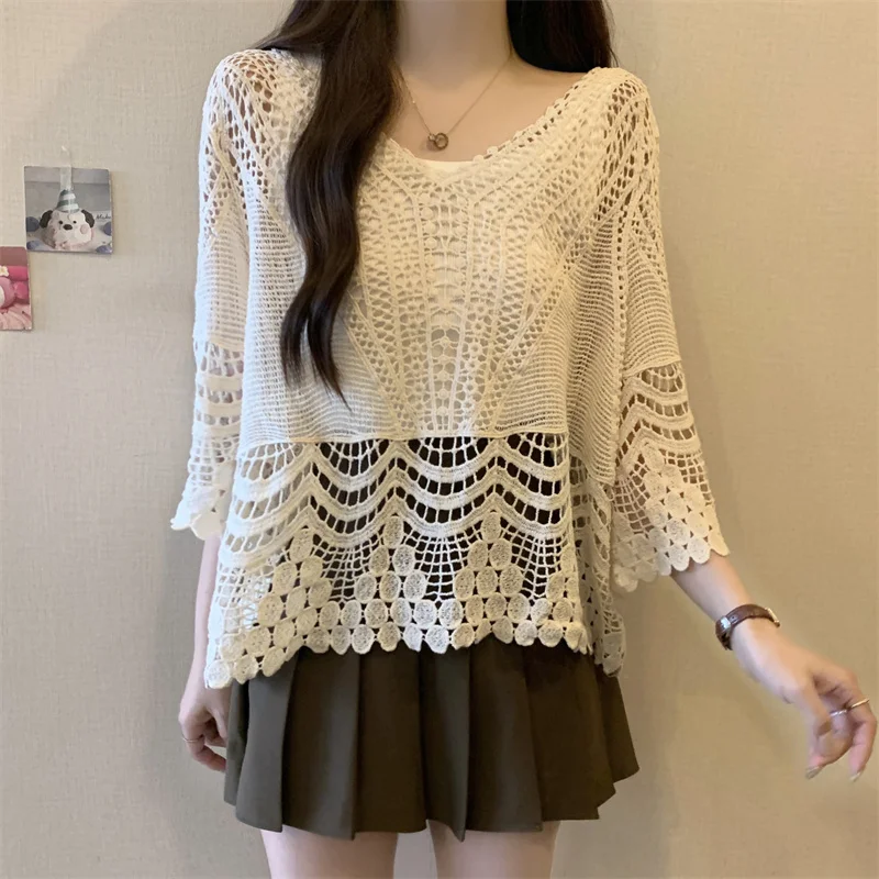 Moda sexy crochê três quartos manga feminina rendas topos elegante solto oco para fora praia férias xale protetor solar camisa