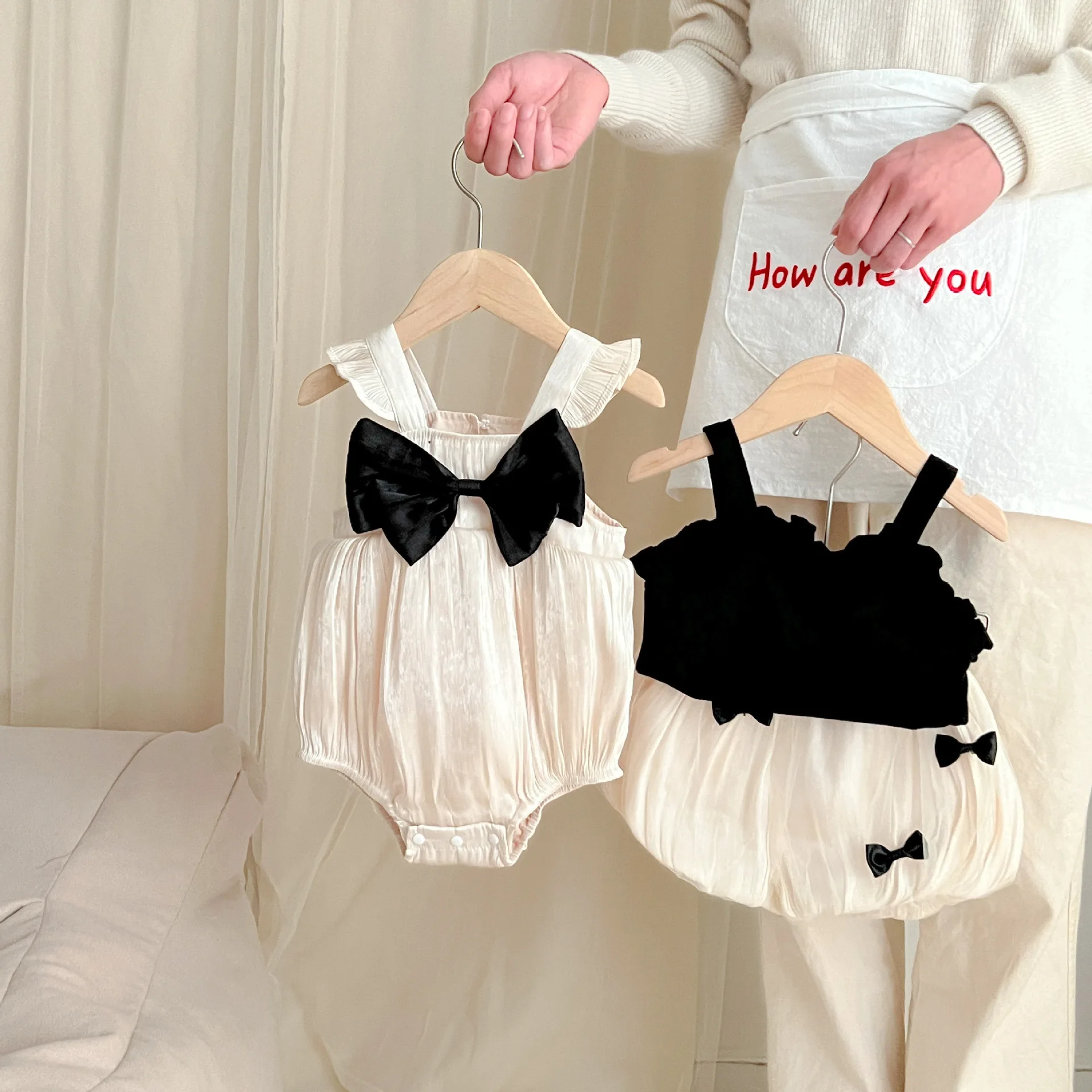 Summer Newborn Princess Dress Set Sweet Bow Onesie Sleeveless Suspender Leggings Princess Ruffle Dress Fashionable Baby Clothing